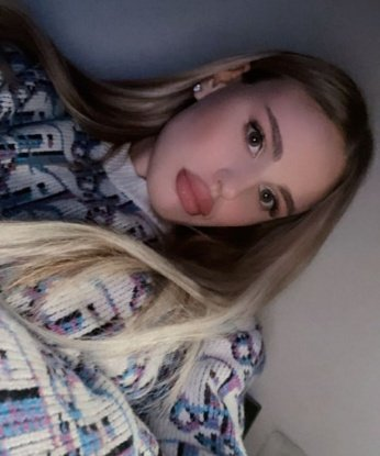 🌹 Я живу в Москве и готова принять тебя в своей уютной апартаменте. У меня есть красивые фото, чтобы ты мог оценить мою привлекательность. В моих услугах включены классический секс, оральный секс, эротический массаж и многое другое. 🌟 Наслаждайся моими изящными формами, готовыми утопиться в безграничном удовольствии. ✨ Мои постоянные клиенты оставляют самые лестные отзывы о моих услугах. Я прекрасная компания как для приятного вечера, так и для волшебной ночи. Доверься моим нежным рукам и непревзойденной страсти - я сделаю нашу встречу незабываемой! 😍💋 Злата